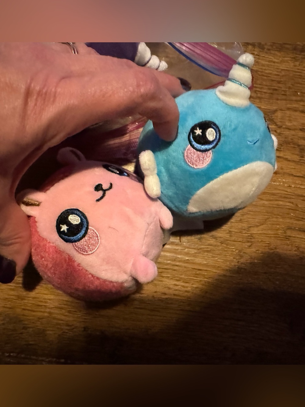 Squeezamals plush squishy balls narwhal & hedgehog